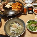 염창역 4번출구 앞 이미지