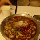 대구 대봉동 맛집 러우완: 대만의 곱창국수와 닭다리 덮밥