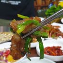 푸짐한 식당 이미지