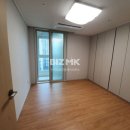 서초래미안리더스원공인중개사사무소 이미지