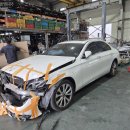 E220 d 4Matic / 213 005 / 2018 / 654 920 / 176,123km / 00695 이미지