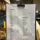 [안양] 카페 더홈 | 마당 있는 주택 개조 감성 카페 후기 (스니커두들 블론디 JMT) 🏡☕