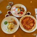 더엠파이어브루나이 식당 후기 : 조식 저녁뷔페 Pool Deck Bunker Bistro