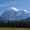 로키산맥(카나다)의 여름 풍경 이미지