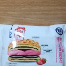 GS25청주맘모스점 | CU 신상 '연세우유 딸기크림 맘모스' 솔직후기｜커피 도둑이 나타났다