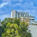 강남대로 신축앞 횡단보도 | 미케비치 숙소] 가성비 좋은 신축 다낭숙소 &#34;어웨이큰...Danang Hotel)&#34; 디럭스 부분 씨뷰 트윈룸 후기