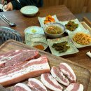 5길반찬전문점 | 동탄 장지동 맛집 추천 '돈방석' 숙성 제주 돼지고기 참나무숯불구이 전문점