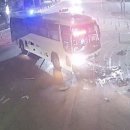 음주 단속 불응 도주하다 버스 쾅, SUV 20대 남녀 사망 이미지
