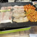 오리명가빨간집
