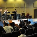 Upper Music 이미지
