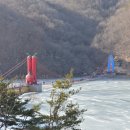 천장호 출렁다리 이미지