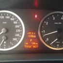 BMW/E60/530i/흰색/2004년형[2003년 12월등록]/흰색/179000KM/무사고/1150만원 이미지