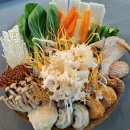 꽃송이버섯샤브만두 이미지