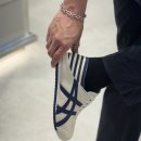 일본 신발 브랜드 추천 오니츠카타이거 홍대 매장 오픈! 남성 운동화 쇼핑하기