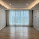 홈앤창 | 안성 공도 라포르테 거실 커튼 스마트 커텐 주방 우드 블라인드 밴드형 홈앤창