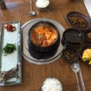 엄마손김치찌개 이미지