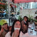 함께 걷는 사람들 이미지