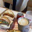 3824 | [거제] 거제 소노캄 근처 힙한 감성 수제버거 맛집 ‘세포버거’ 내돈내산 후기