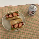 용산비전 | 용산 샌드위치 맛집 댄스댄스댄스 한남점 딸기 말차 두부크림치즈 바게트 &amp; 캔 콜드브루 포장 후기