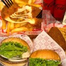 스무디킹웨스턴돔점 | 정발산역맛집 ‘왓더버거 웨스턴돔점’ 칠리스부터 추천메뉴, 가격까지