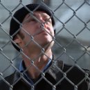 대한민국 역사의 후기에 윤석열은 무능한 대통령으로 영원히 각인될 것이다.(뻐꾸기 둥지 위로 날아간 새 이미지