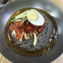 1953년에 시작된 함흥냉면 맛집 “오장동흥남집” | 회냉면 사리 추가 추천 후기