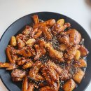 몽돌매운간장닭발&치킨