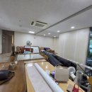 더내경로당 | 울산도배 | 북구 신천 엠코타운 경로당 전체도배, 연그레이 벽지로 차분하고 고급스럽게 시공 완료!