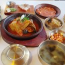 고기 품은 김치찜 이미지