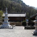 양지노인마을 | 고성 와룡산 장독대가 예쁜 운흥사 참배