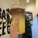 메가커피 | 달다 달어! 메가커피 슈크림라떼 후기와 놀라운 칼로리 영양정보