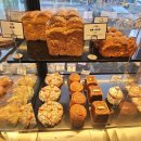 7012 | 맛있는 빵이 너무 많아 고르기 힘들었던 제천 빵 맛집 부성당 후기