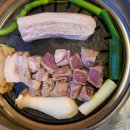 야돼지다