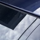 암튼 실금이 파사삭 내 심장도 파사삭 돌맞은차유리떼웁니다에서 BMW 때우기... 근데 또 실금 생기기...