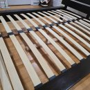 (가격내림)퀸 매트리스,프레임, 나이트 스탠드_예약중 이미지