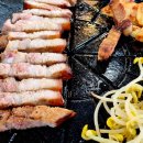 장작(초벌)구이오겹살 이미지