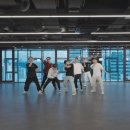 믐쳐라즈니 드림모여 '버퍼링 (Glitch Mode)' Dance Practice (7DREAM Ver.) 이미지