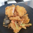 조광옵티마약국 | 콩이네분식 중곡제일시장 안에있는 맛집