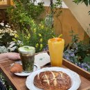 카페보아(CAFE BOA) | 부산 온천천카페거리 보아메르 감성 디저트 맛집