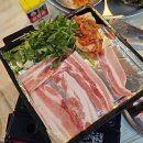 (주)정감유통 | 수원역 맛집 쌍팔식당 역전시장 레트로 감성 급랭 냉동삼겹살 추천