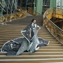 10명의 디자이너가 칼 라거펠트의 선구적인 패션을 축하한다 이미지