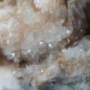 크리스탈(crystal)