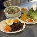 직화맛돼지 | 선릉 쌀국수 베트남 현지 감성의 쌀국수 맛집 호앙비엣 선릉점 직화 돼지고기 덮밥 후기