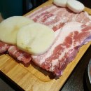 황금돼지무한리필 이미지