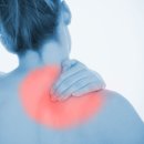 어깨 통증의 주요 원인 질환 이미지