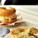 베이글 샌드위치 만드는법 루꼴라 샌드위치 베이글 맛있게 먹는법 버터 베이글굽기 이미지
