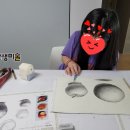 소묘와 수채화 이미지