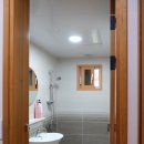 달을 품은 한옥 이미지