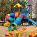 놀이터에서 만나 이미지