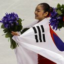 피겨여왕 김연아 선수의 매혹적인 의상 패션 이미지